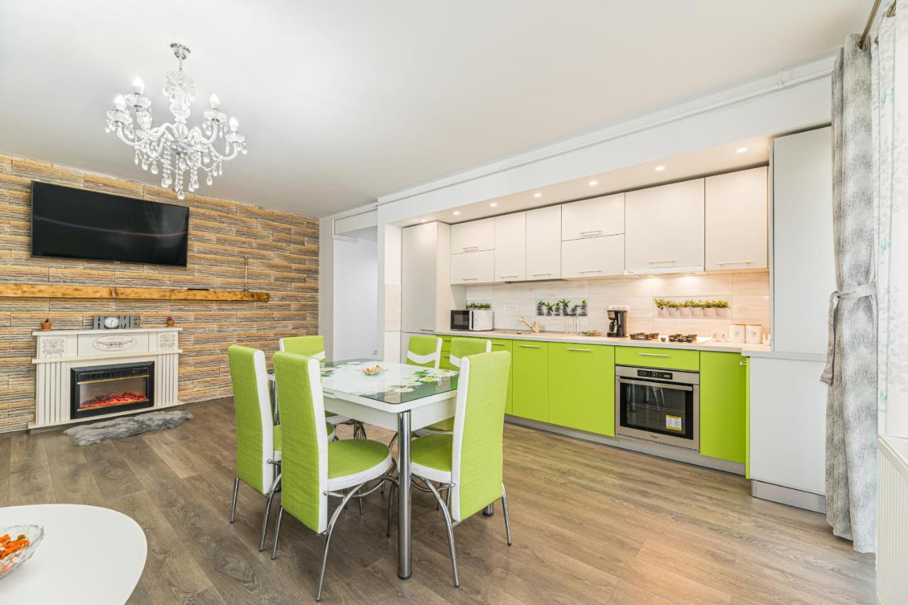 Apartament 2 Camere Narcis Braşov Buitenkant foto